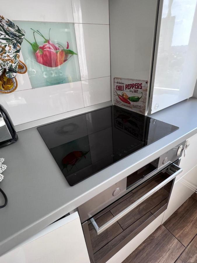 3 Rooms Apartment Palace View Яссы Экстерьер фото