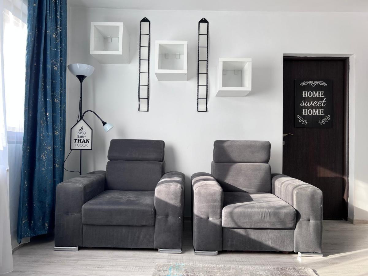 3 Rooms Apartment Palace View Яссы Экстерьер фото